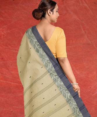 Natural sand brown & slate grey bengal tant saree without blouse 3