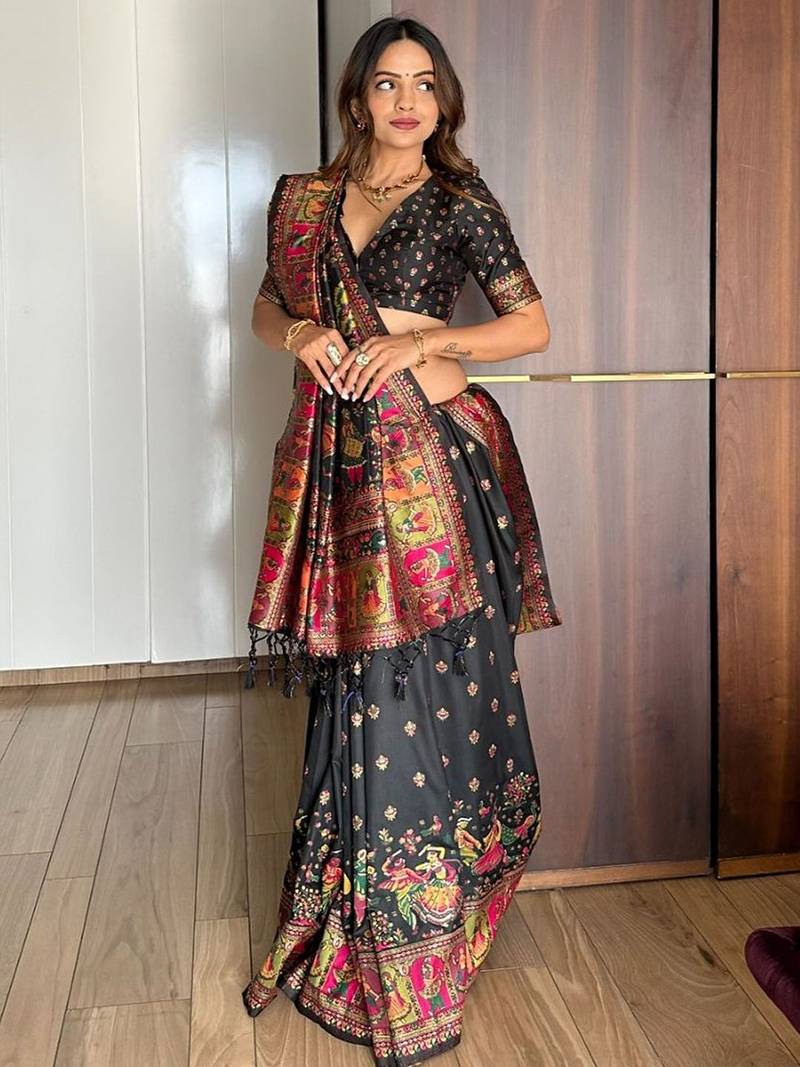 Woven Design Zari Pashmina Banarasi Saree