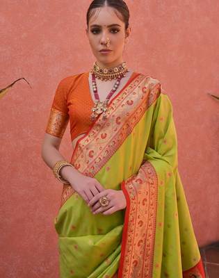 Woven Design Zari Paithani Saree 3