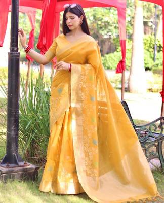 Floral Woven Design Zari Mysore Silk Saree 2