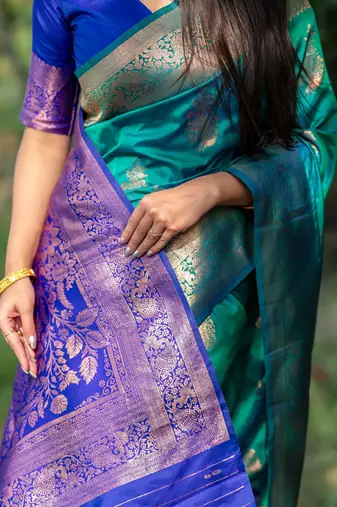 Ethnic Motifs Zari Silk Banarasi Saree