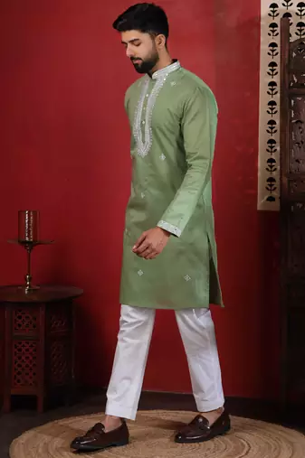 Pista embroidered kurta payjama for mens' traditional looks