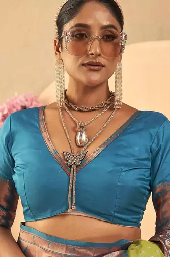 Ethnic Motifs Woven Design Zari Banarasi Saree