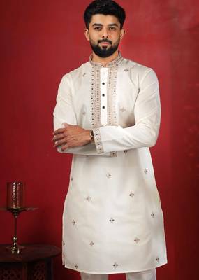 White embroidered kurta payjama for mens' traditional looks 3
