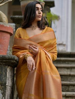 Canary Yellow Woven Design Linen Silk Zari Butti Weaves Saree 4