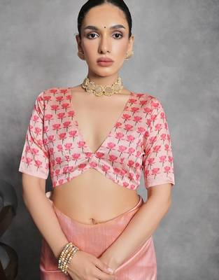 Floral Zari Tussar Saree 4