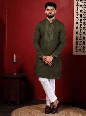Mahendi embroidered kurta payjama 1