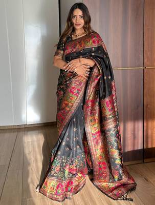 Woven Design Zari Banarasi Saree 2