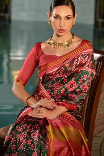 Rajkoti Ikkat Ethnic Motifs Patola Saree