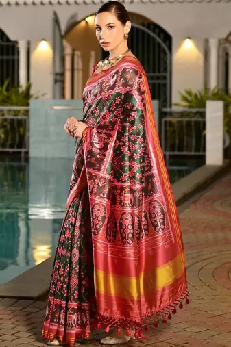 Rajkoti Ikkat Ethnic Motifs Patola Saree