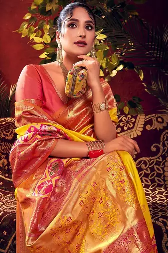 Ethnic Motifs Woven Design Zari Paithani Saree