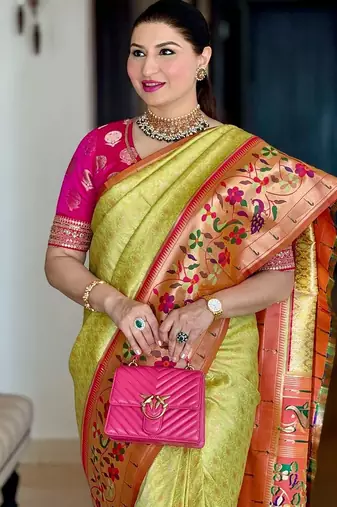 Woven Design Zari Art Silk Paithani Saree