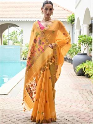 Woven Design Zari Pure Cotton Banarasi Saree with Contrast Blouse 5