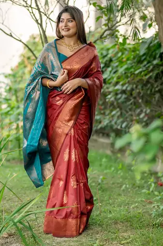Floral Woven Design Zari Banarasi Saree