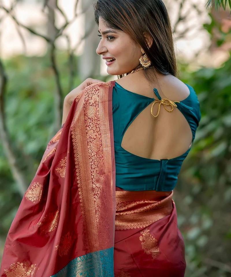 Floral Woven Design Zari Banarasi Saree