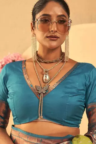 Floral Woven Design Zari Banarasi Saree