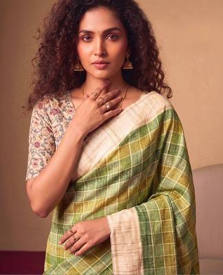 Checked Zari Jute Silk Tussar Saree 2