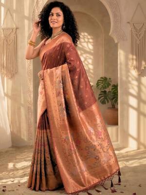 Batik Zari Silk Blend Designer Banarasi Saree 3