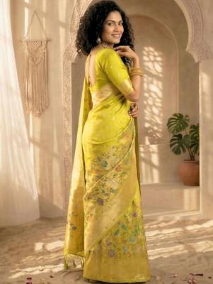 Batik Zari Silk Blend Designer Banarasi Saree 2