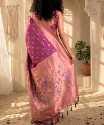 Batik Zari Silk Blend Designer Banarasi Saree 4