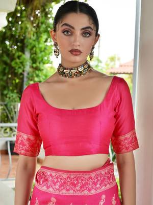 Ethnic Motifs Woven Design Zari Raw Silk Banarasi Saree & Unstitched Blouse 4