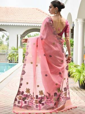 Cotton Saree with Contrast Blouse 5