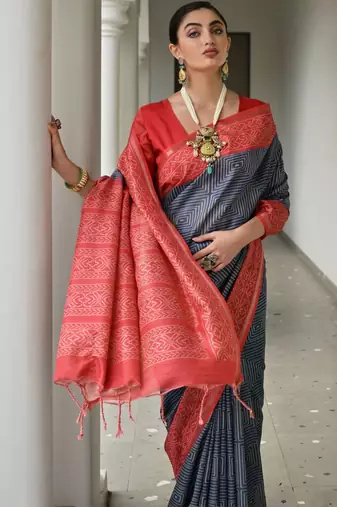 Geometry Printed Saree and Solid Blouse