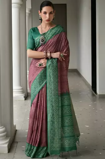 Geometric Printed Saree with Blouse Piece