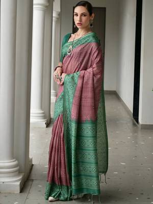 Geometric Printed Saree with Blouse Piece 2