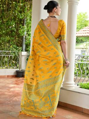 Handloom Raw Silk Saree 4
