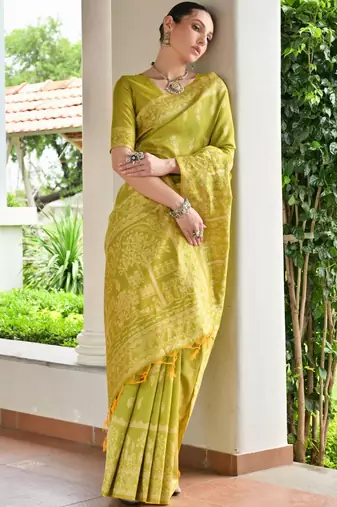 Woven Design Zari Banarasi Saree