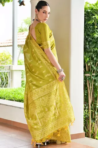 Woven Design Zari Banarasi Saree