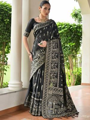 Ethnic Motifs Woven Design Zari Banarasi Saree 1