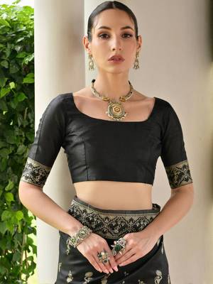 Ethnic Motifs Woven Design Zari Banarasi Saree 6
