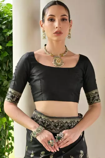 Ethnic Motifs Woven Design Zari Banarasi Saree