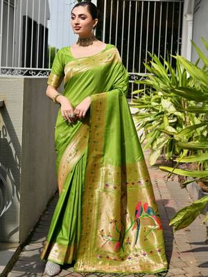 Woven Design Zari Paithani Saree with Blouse 1