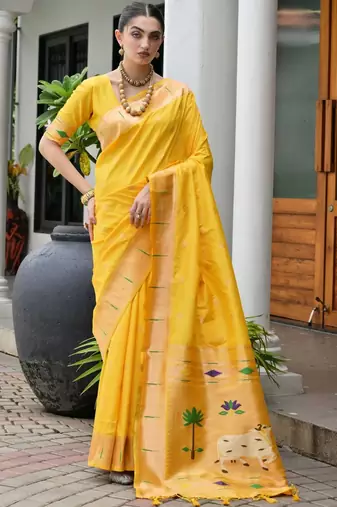 Ethnic Motifs Woven Design Zari Paithani Saree