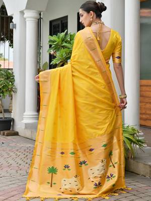 Ethnic Motifs Woven Design Zari Paithani Saree 3