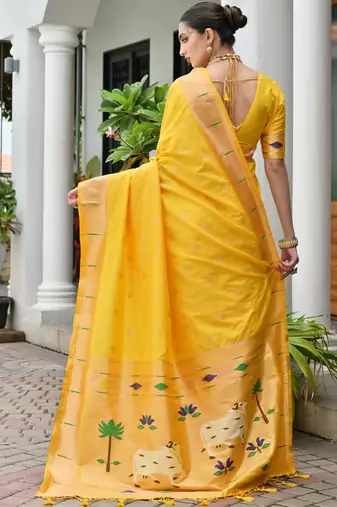 Ethnic Motifs Woven Design Zari Paithani Saree