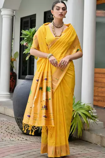 Ethnic Motifs Woven Design Zari Paithani Saree