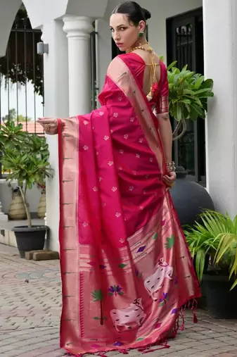 Ethnic Motifs Woven Design Zari Paithani Saree