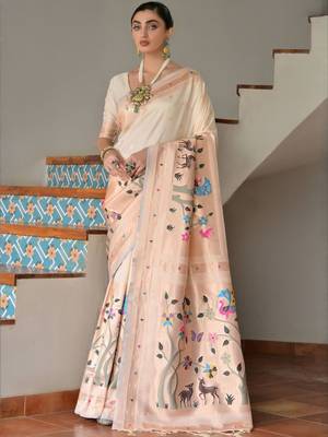 Ethnic Motif Woven Design Zari Banarasi Saree 5