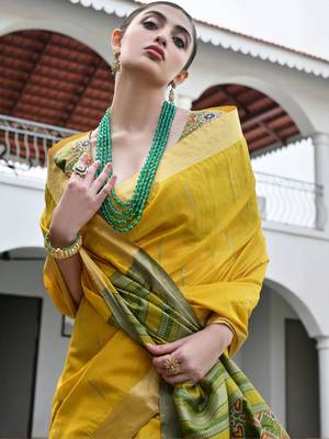 Woven Design Saree Pure Zari Border with Contrast Patola Blouse 6