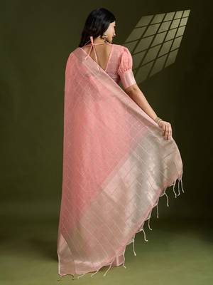 All Over Checks Zari Woven Soft Silk Saree with Zari Details 3