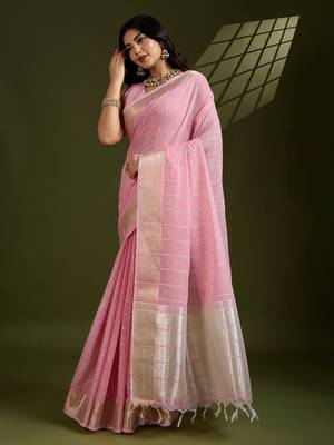 All Over Checks Zari Woven Soft Silk Saree with Zari Details 2