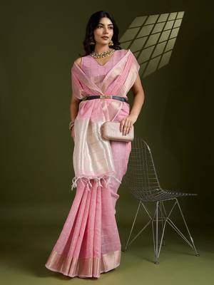 All Over Checks Zari Woven Soft Silk Saree with Zari Details 4