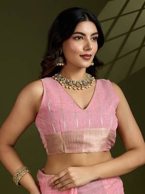 All Over Checks Zari Woven Soft Silk Saree with Zari Details 7