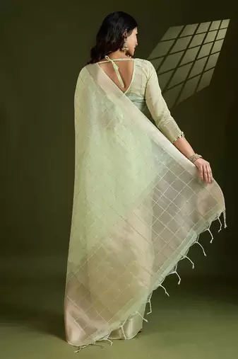All Over Checks Zari Woven Soft Silk Saree with Zari Details