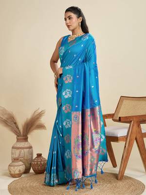 Copper Silver Zari Woven Butti Banarasi Silk Saree with Paithani Border 2