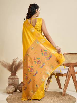 Copper Silver Zari Woven Butti Banarasi Silk Saree with Paithani Border 3